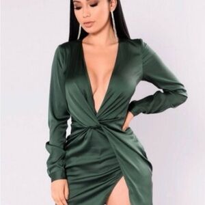 Fashion Nova Green Bodycon Dress with Plunge Neckline and Slit